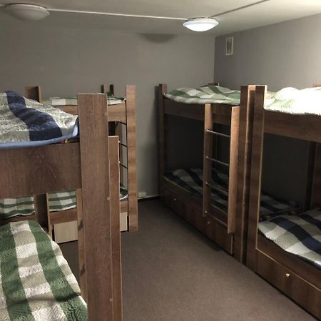 Apple City Hostel Алма Ата Екстериор снимка
